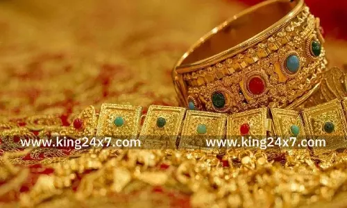 சென்னையில் ஆபரணத் தங்கம் விலை சவரனுக்கு ரூ.7600 குறைந்து ஒரு சவரன் ரூ.1,19,200க்கு விற்பனை!!