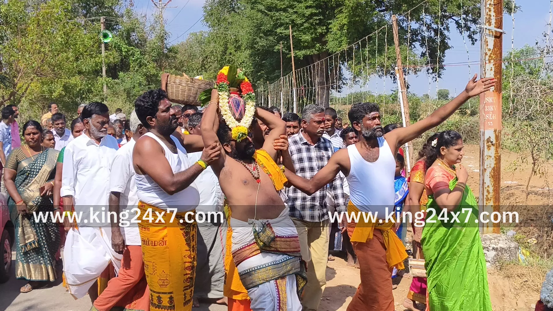 கோடங்கிப்பட்டியில் மகா கும்பாபிஷேக விழா கோடங்கிப்பட்டியில் மகா கும்பாபிஷேக விழா