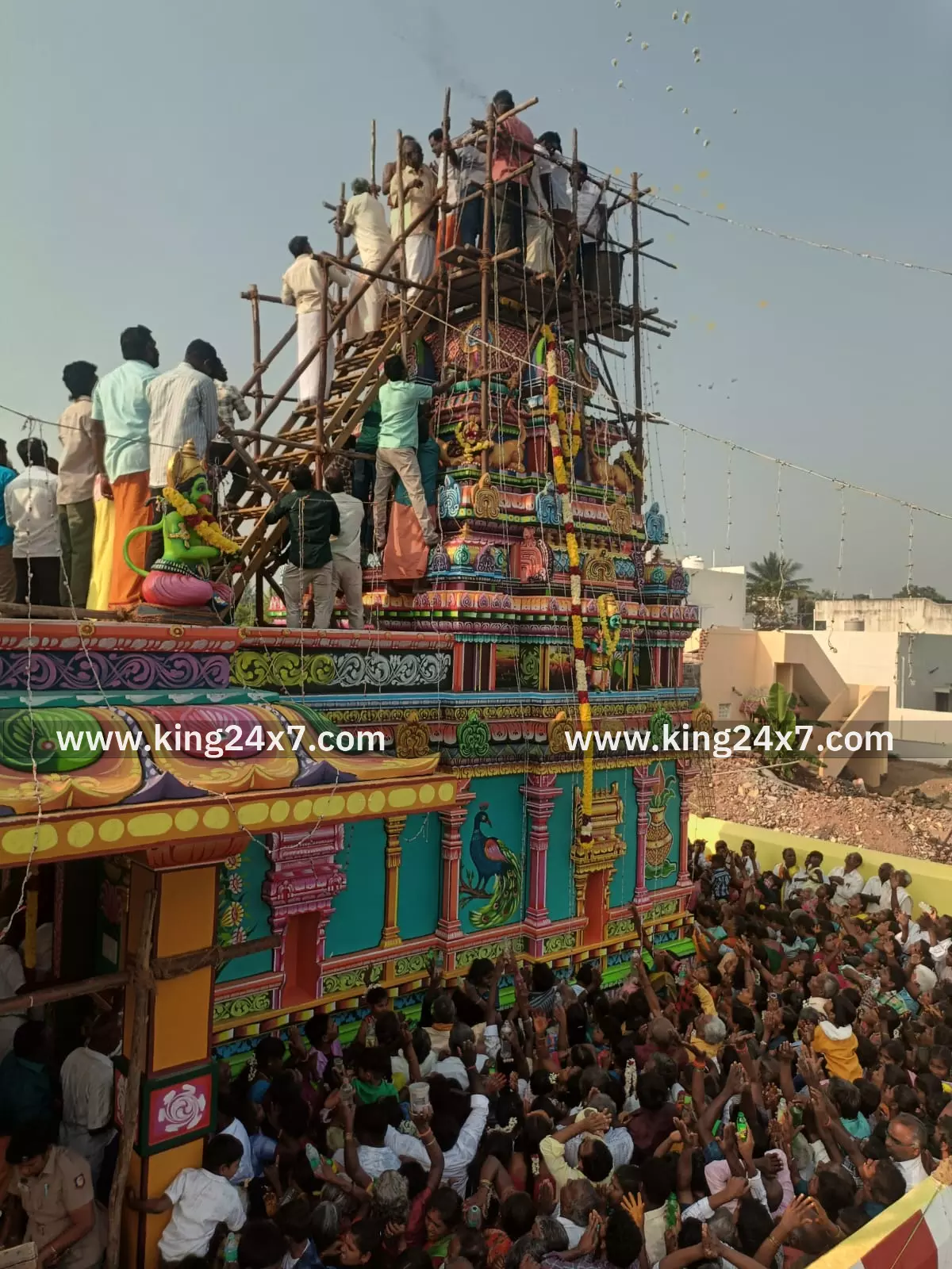 அக்ராபாளையம் கிராமத்தில் உள்ஷள ஸ்ரீ தர்மராஜா கோயிலில் கும்பாபிஷேக விழா.